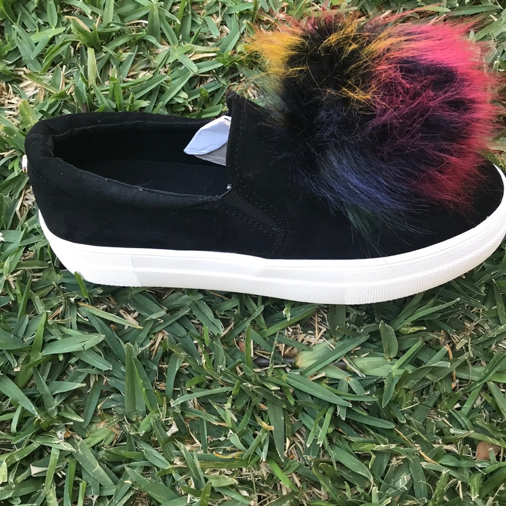 /Steve Madden/ slip on shoes